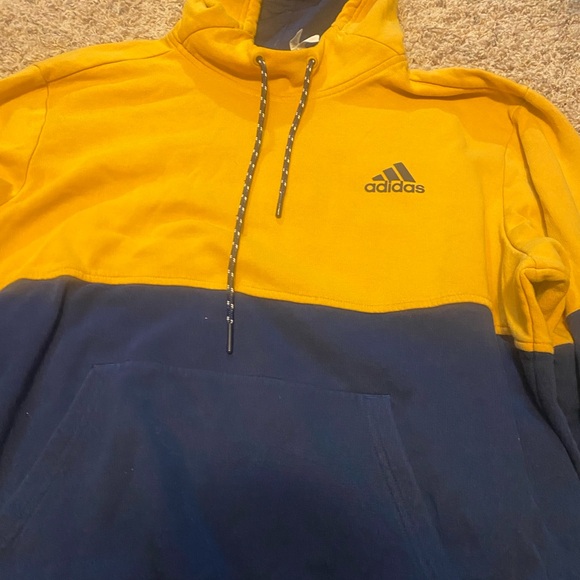 Adidas Men's Two-Tone Yellow and Navy Hoodie - Picture 2 of 5